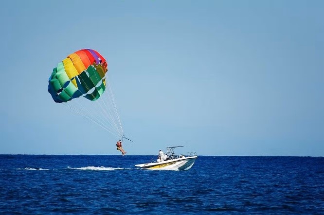 Parasailing in Hurghada